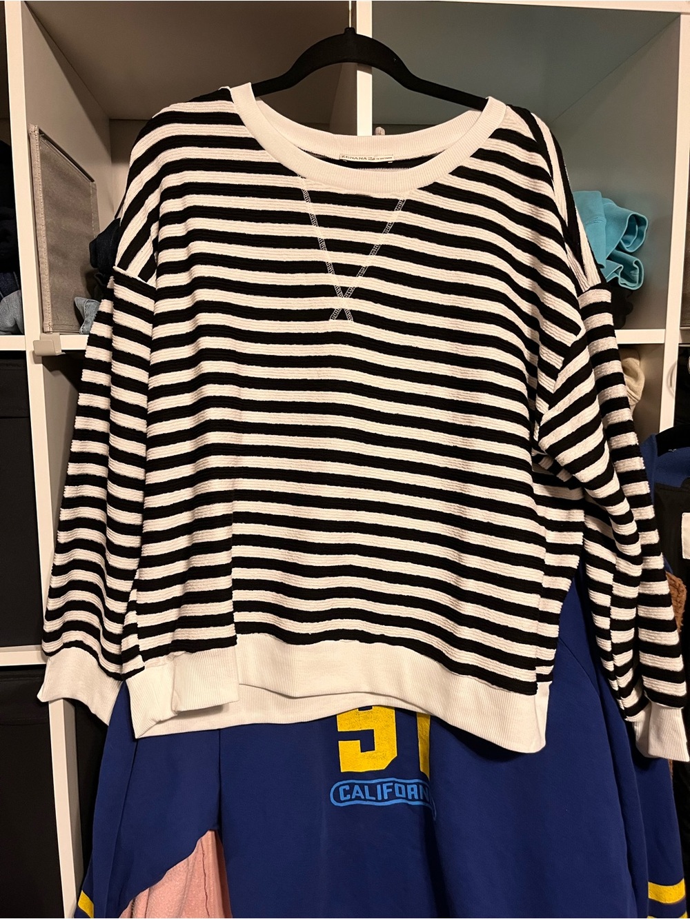 Zenana Outfitters Black and White Striped Crew Neck Sweatshirt